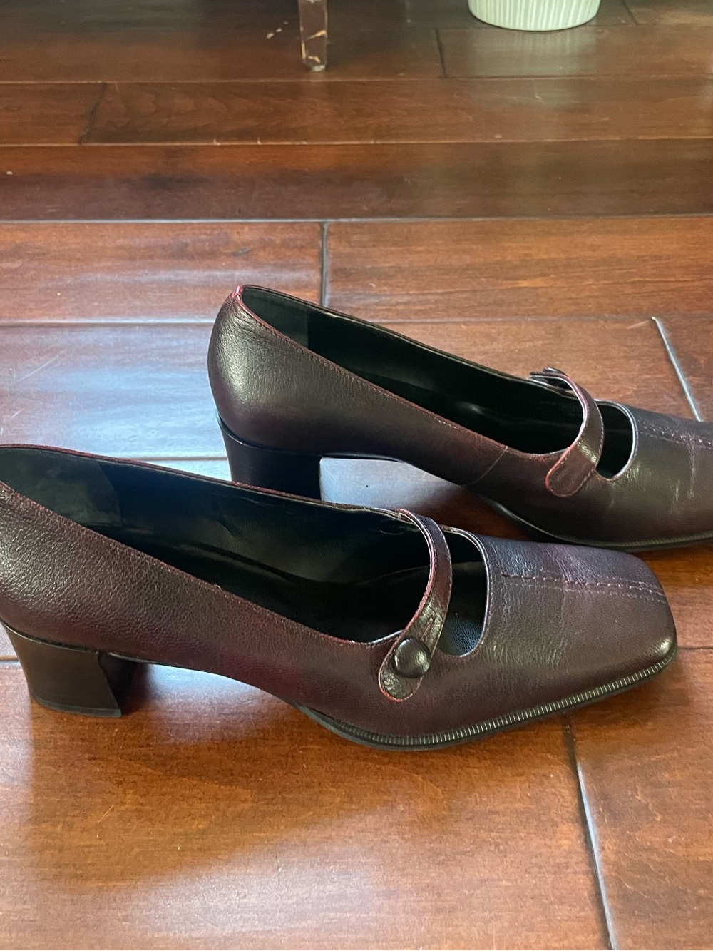 Franco Sarto Vintage Brown Leather Mary Jane Block Heel Pumps - Size 9